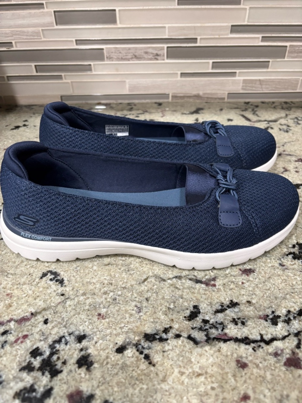 Skechers Navy Blue Slip On Women’s Size 8.5 New - Picture 4 of 6